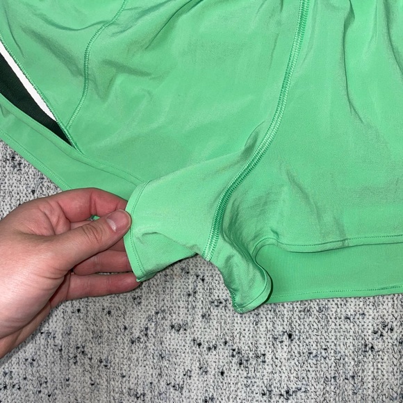 Lululemon hotty hot shorts - Picture 5 of 10